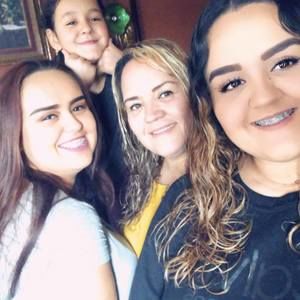 Meet your Posher, Carmen